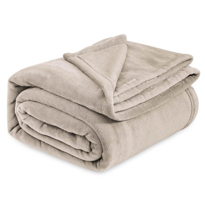 Cozy Winter Collection Bedsure Fleece Blanket 299GSM For Couch, Sofa, Bed GentleSoft™️