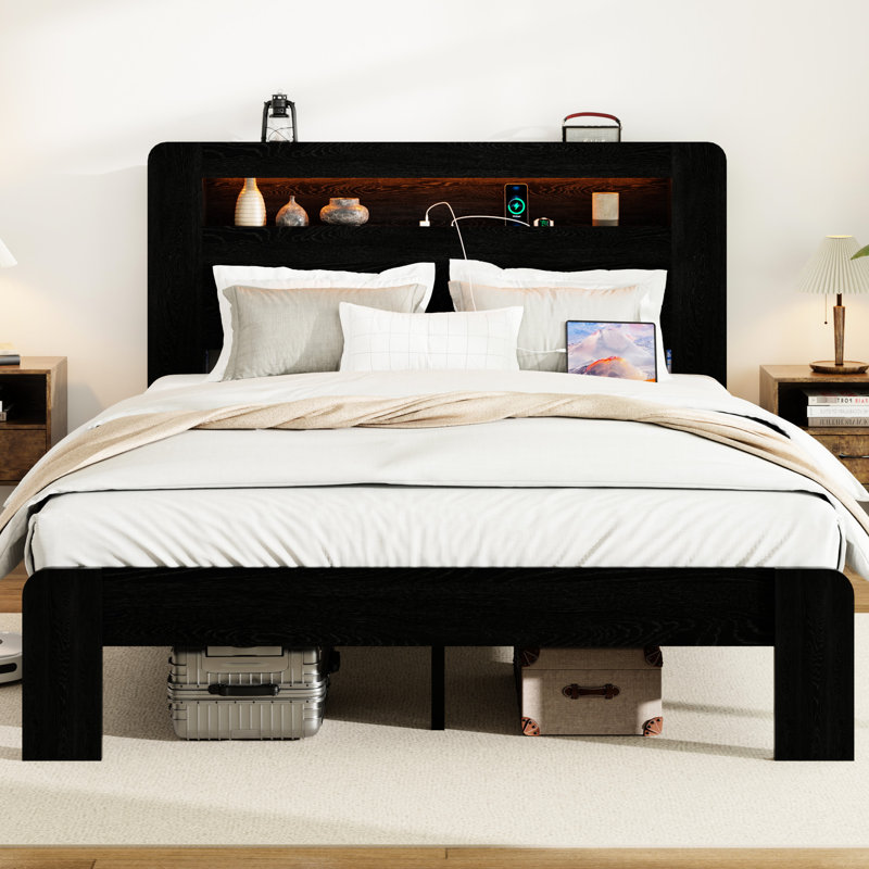 Cadre de lit très grand, noir foncé, tête de lit avec rangement à DEL et 2, structure en bois, sans sommier, espace inférieur, cadre de style rétro, chargement, plateforme, installation