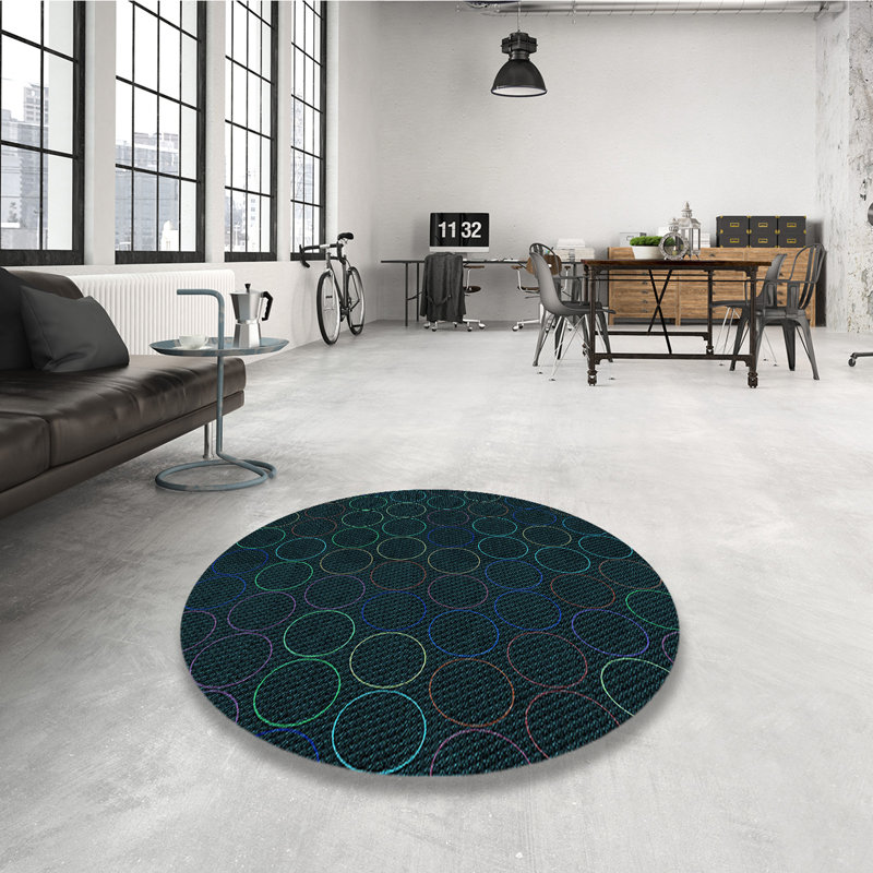Indoor Rug, Round 7'