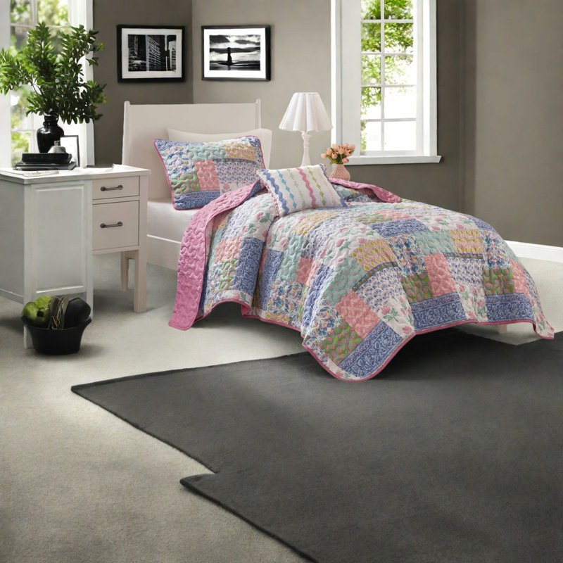 Cozy 3-piece Bedding Sets, Reversible Pink Patchwork Quilt For Home