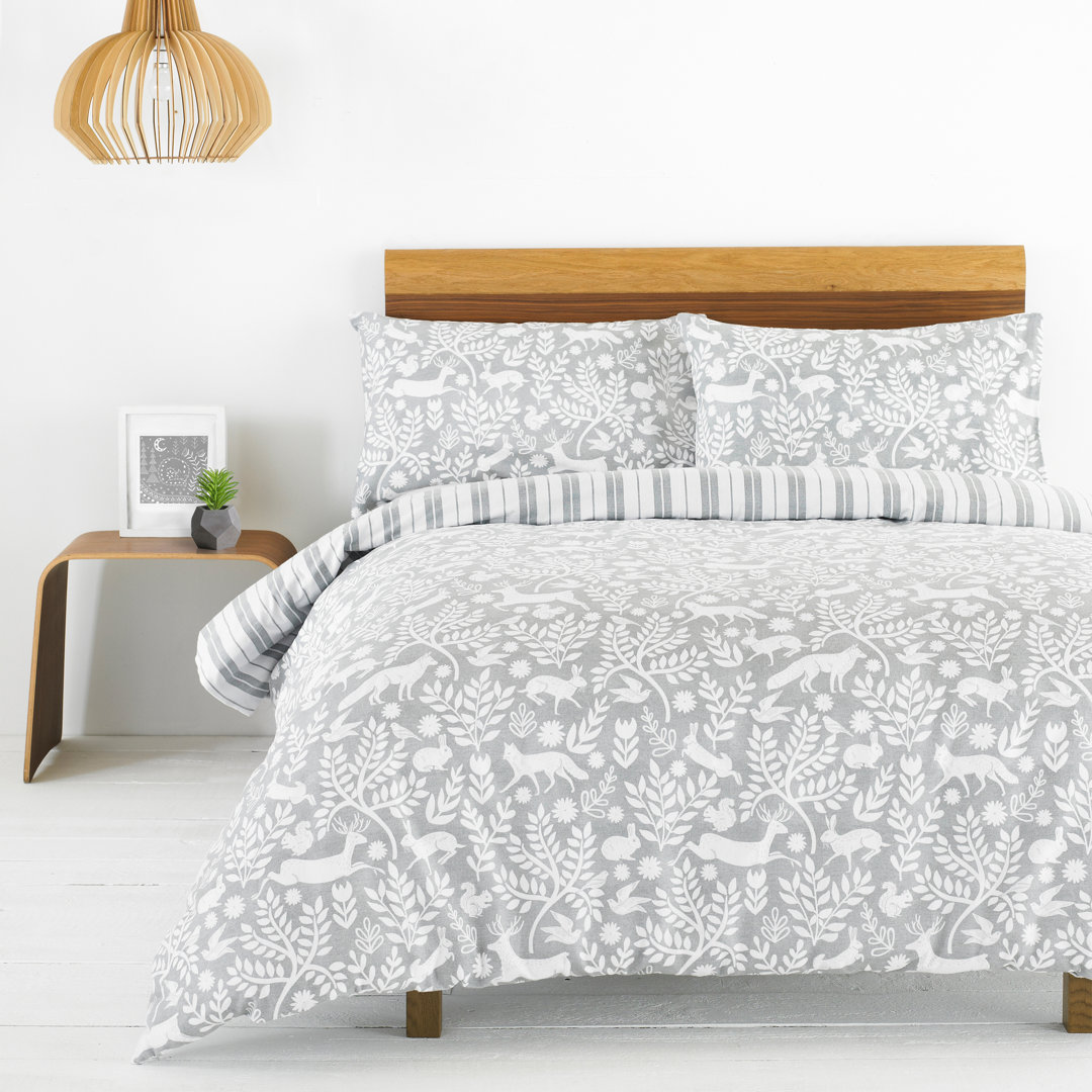 No Pattern Duvet Cover Set with Pillowcases Included