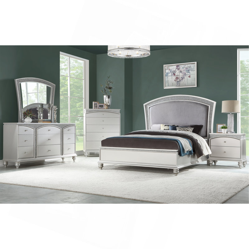 Lit en tissu et finition platine Maverick, Grand lit