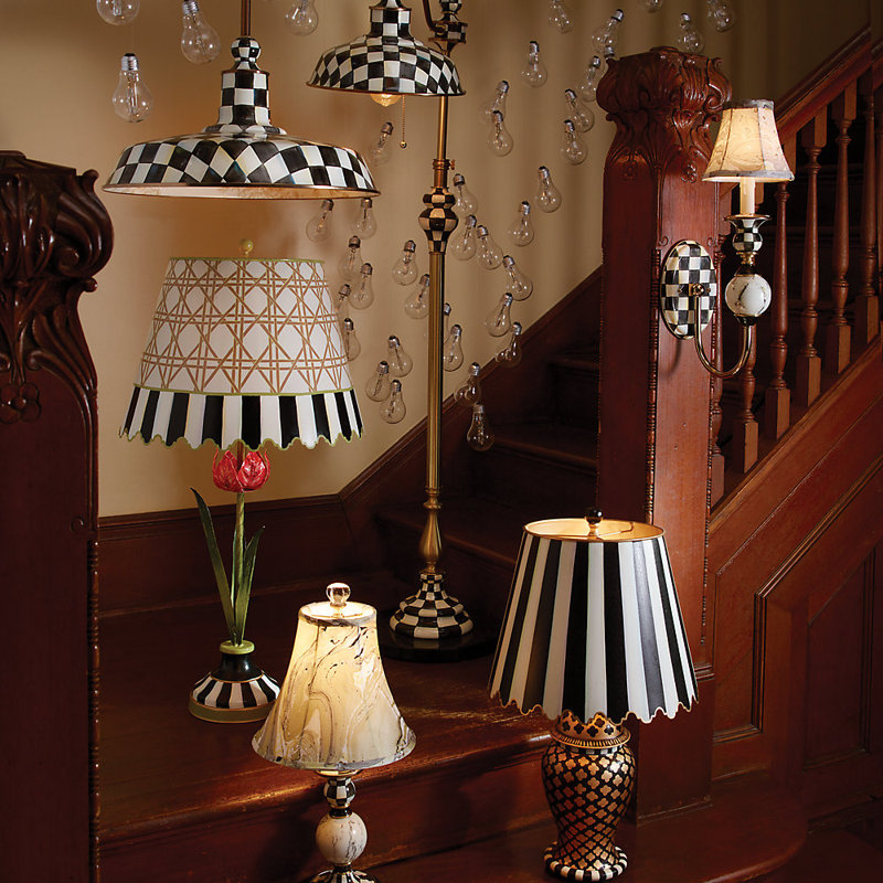Courtly Farmhouse Floor Lamp