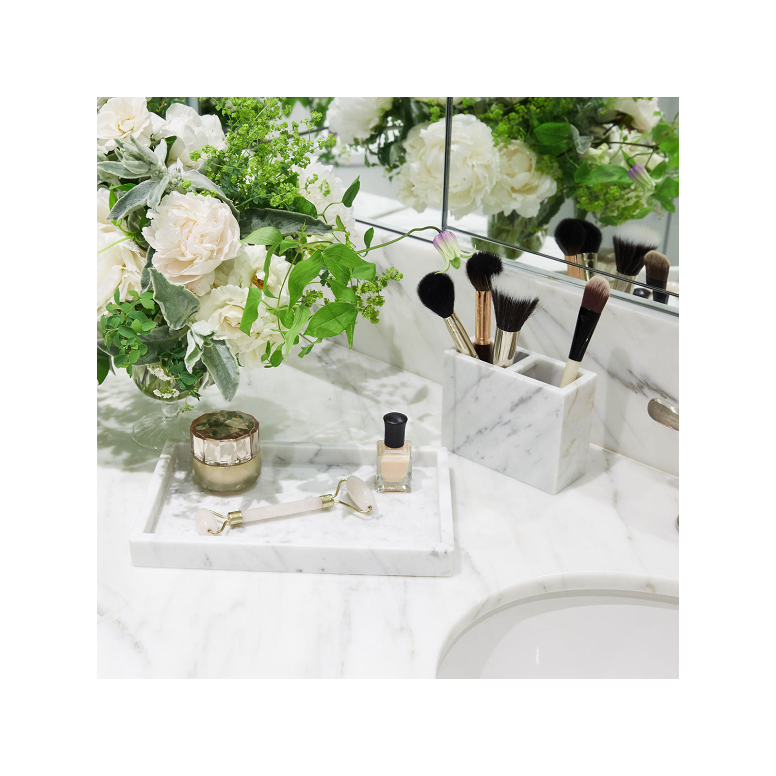 Nyla Marble Bathroom Tray