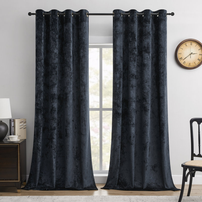 Ensemble de 2 rideaux en velours écrasé avec œillets en métal Deavion, Noir, L 52 po x L 96 po