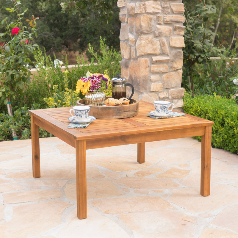 Table basse d'extérieur