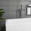 Robinet de baignoire autoportant à poignée simple avec douche à main-111704778