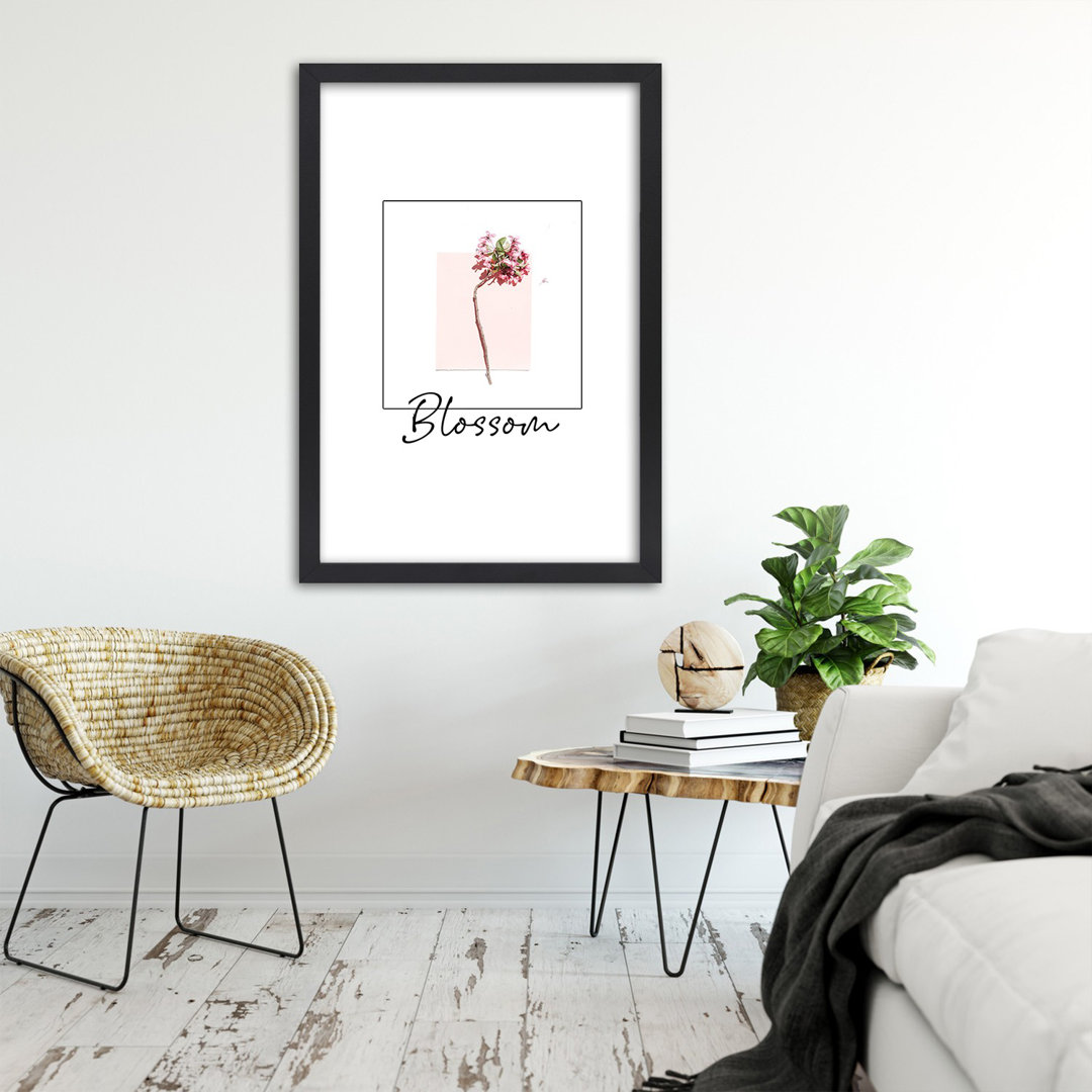 Gerahmtes Poster A Blooming Flower