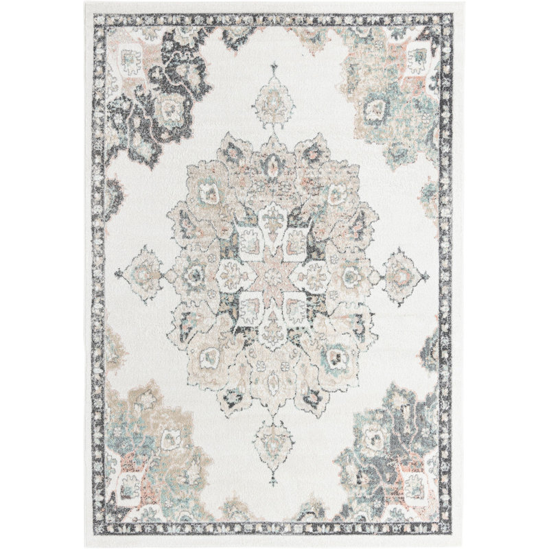 Makay Oriental Indoor Rug, Rectangle 7' x 10'