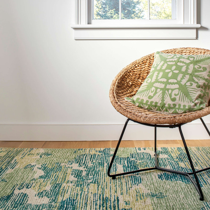 Ladycross Green Hand Hooked Wool Rug, Rectangle 3' x 5'