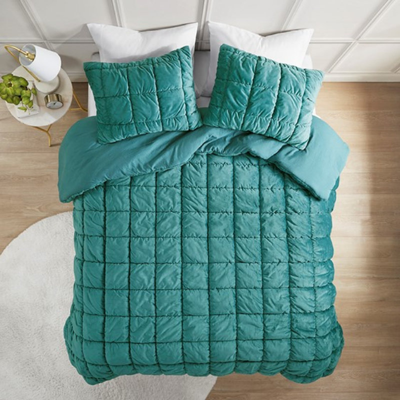 Ensemble d'édredon moelleux avec finition velours