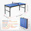Table de tennis de table pliable de taille moyenne avec filet