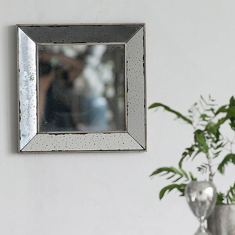 Miroir d'appoint 18 "X 18"
