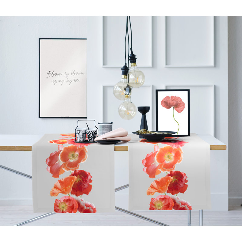Summertime Dining Linens, White
