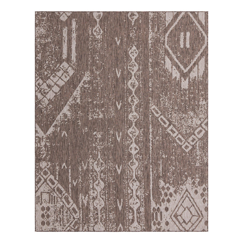 Rectangle 7'10" x 10'
