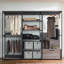 Walk-in modulaire avec rangement flexible en métal robuste, rangement profond, finition eau et chaleur, égratignure, panneau E0