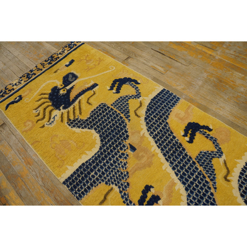 Hand Knotted Wool Floral Area Rug