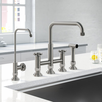 Ensemble de robinet de cuisine et de filtre à eau industriel KRAUS Urbix Bridge