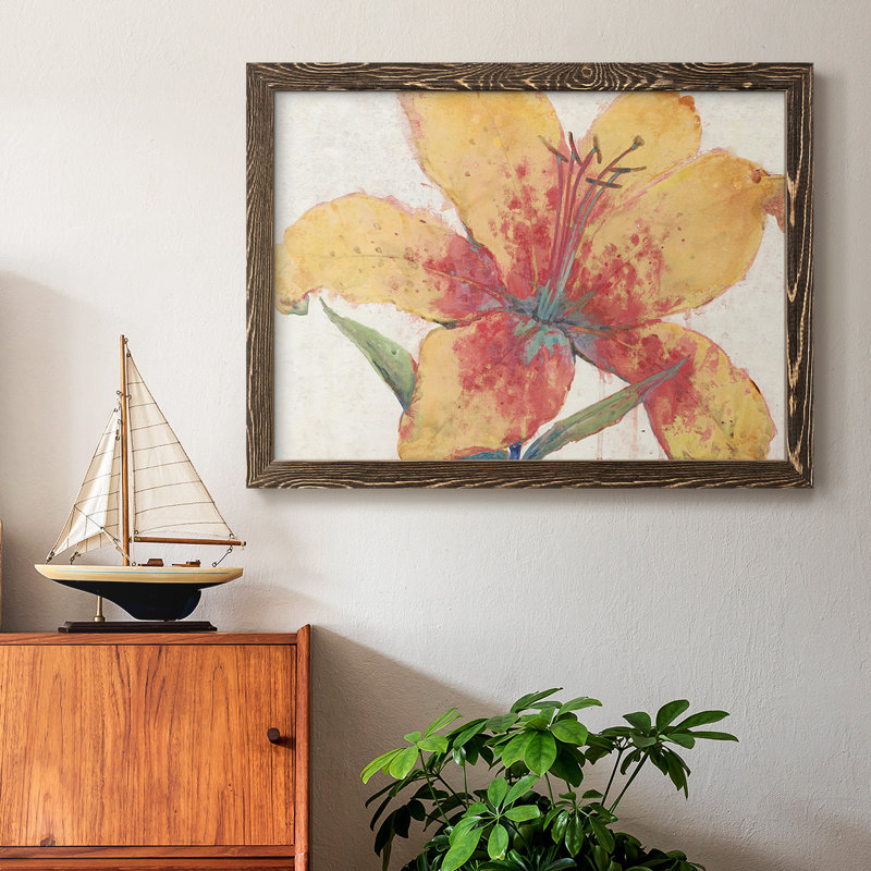 «Blooming Lily», peinture sur toile encadrée, Noyer, H 22 po x l 32 po x P 1,5 po