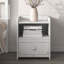 Lit plateforme avec table de chevet