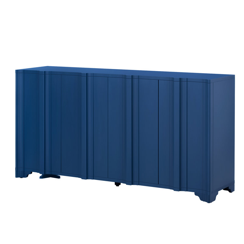 Buffet à quatre portes avec détails linéaires complexes, finition en placage de pin et assemblage facile - pour les intérieurs résidentiels, bleu marine avec placage superposé, pieds triangulaires saisissants, milieu rehaussé