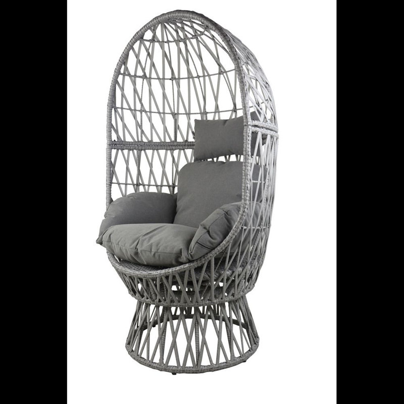 Metal Outdoor Lounge Chair