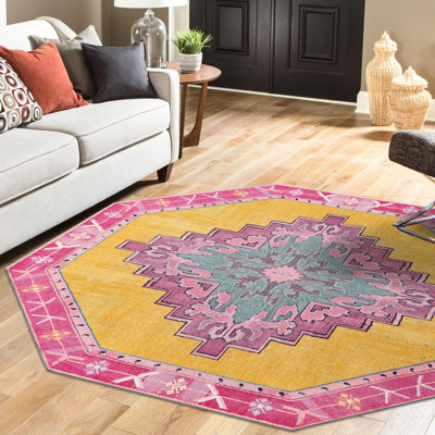 Tapis traditionnel jaune opie