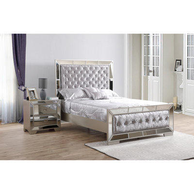 Contemporary Silver Champagne Full Bed, 64"h X 60"w 87"d, For A Stylish Bedroom Made With Materials Elegance