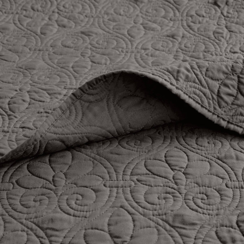 Quebec Reversible Quilt Set, Navy, Twin/Twin XL Coverlet + 1 Standard Sham