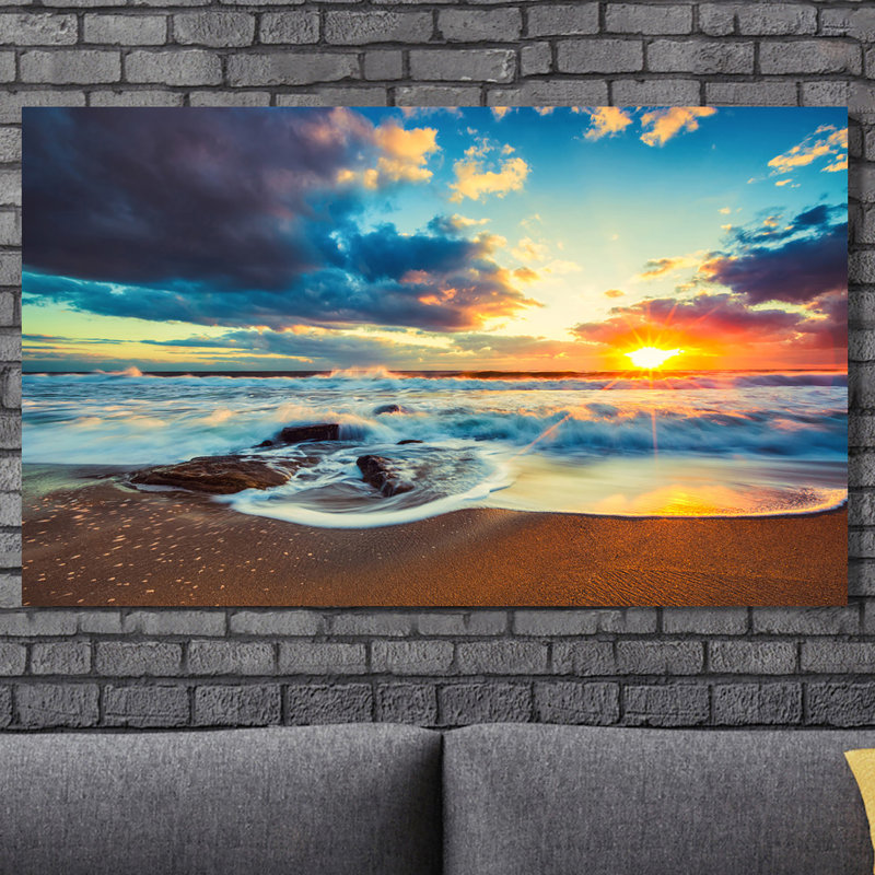 « cloudscape over the sea 2 », reproduction de photo sur toile tendue, H 18 po x l 30 po x P 1 po