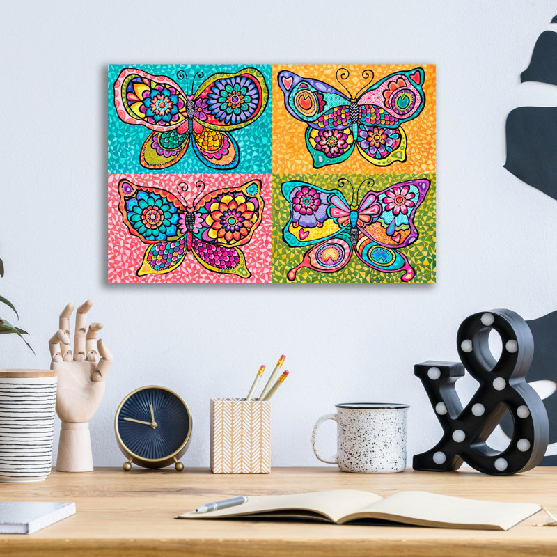 «Four Butterflies» par Hello Angel, H 12 po x l 16 po x P 0,13 po