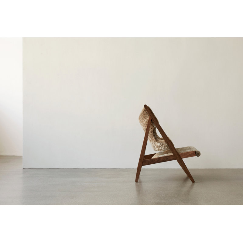 Knitting Lounge Chair, Sheepskin Sahara, Walnut