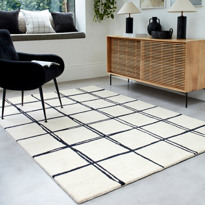 Rosina Geometric Wool Hand Woven Area Rug