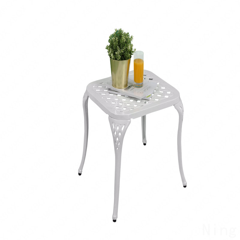 Outdoor Table White