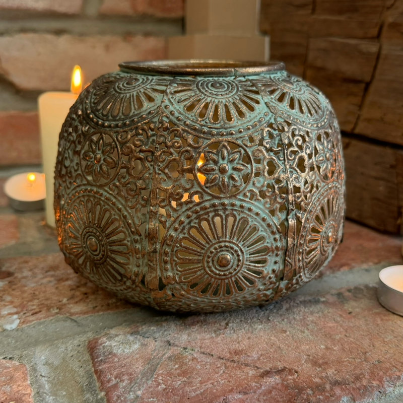 Morocco Daisy Lattice Candle Holder