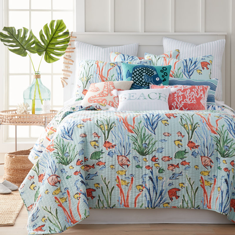 Sancti Petri Quilt Set, King Quilt + 2 Euro Shams