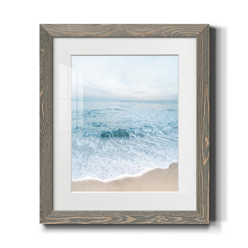 Neutral Skies - Reproduction de photo sur papier encadrée, H 24 po x l 18 po x P 1,5 po, gris