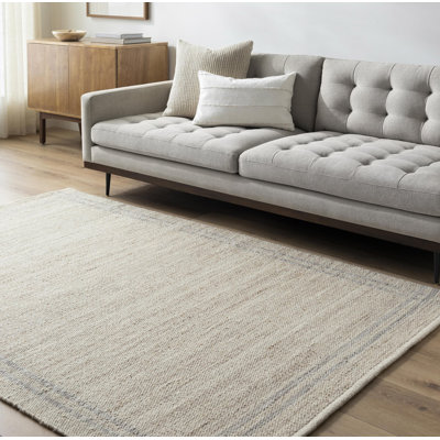 Lavande Wool Area Rug in Ivory