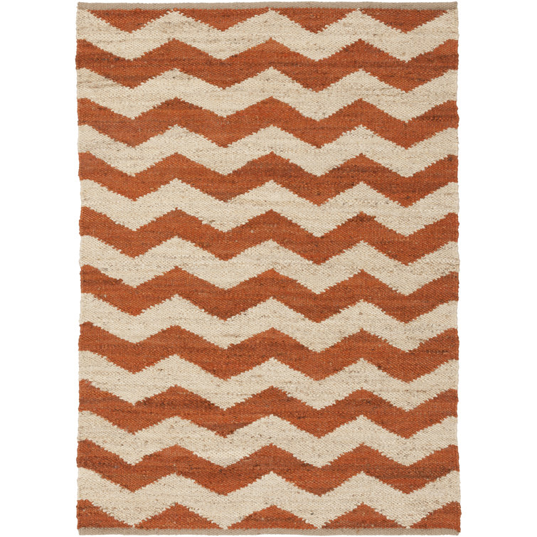 Hermine Chevron Indoor Rug