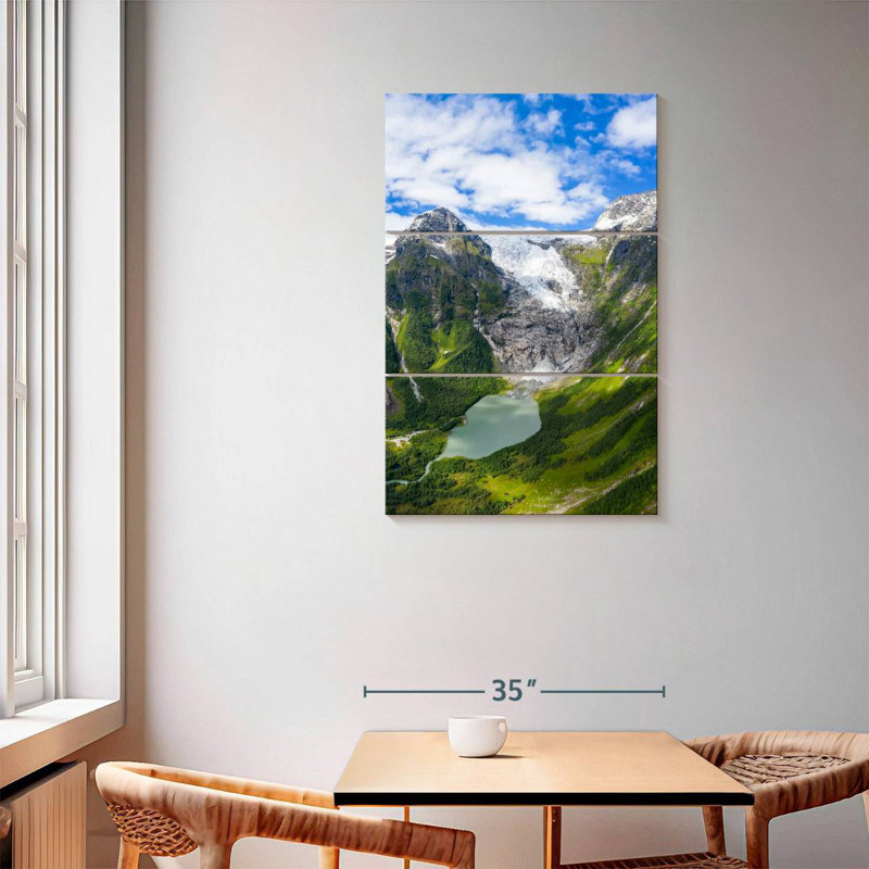 Alvord Idyllic Boyabreen Glacier