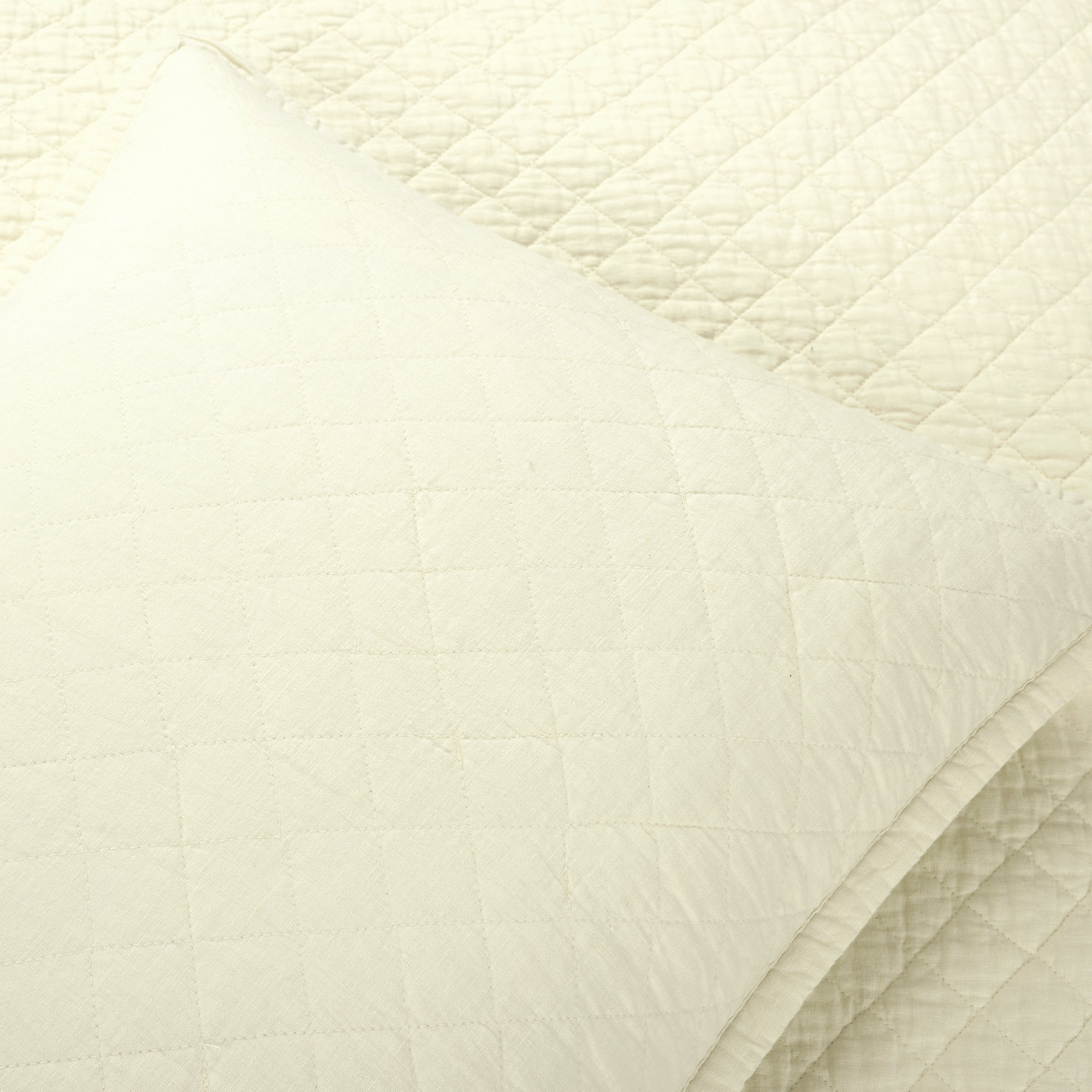 Lush Decor Belgian Flax Linen Blend Quilt Set, Ivory, Full/Queen Quilt + 2 Shams