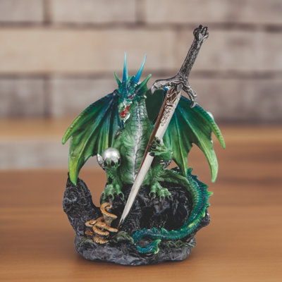 Figurine dragon vert 6 "avec épée