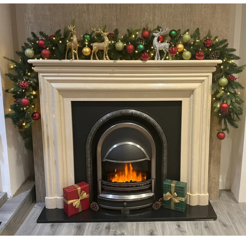270cm Lighted Faux Garland with Lights