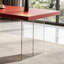 bureau rectangulaire moderne et simple