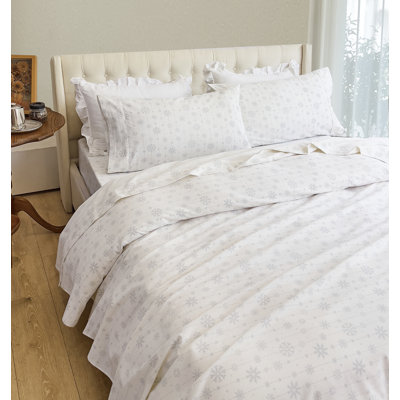 Elegant Comfort Luxuriously Soft 4-Piece Velvet Plush Flannel Sheet Set - Premium Quality -Cozy Warm, Anti-Static, Non Pilling Fuzzy Velvet Flannel Fleece Deep Pocket Sheet Set