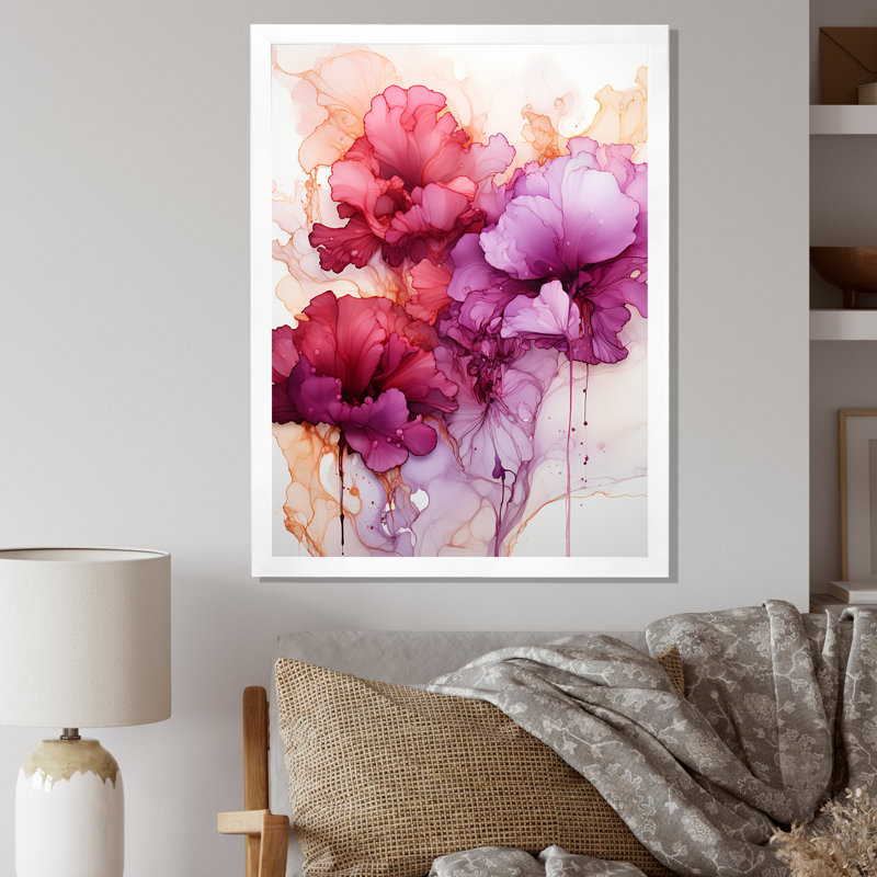 «Blossoming Magenta Bliss», encre aquarelle, Cadre simple blanc, H 40 po x l 30 po x P 1,5 po