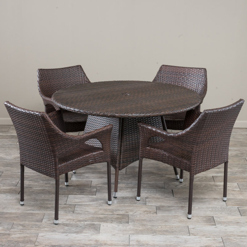 Aonghas 4 - Person Wicker Patio Dining Set with Round Table