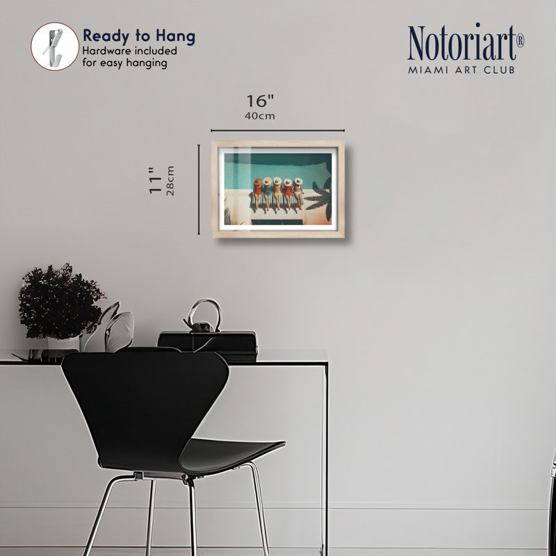 «Summer Squad Goals I Shadowbox Print Coastal» par Notoriart, cadre blond, 15 x 10, H 11 po x l 16 po, Cadre blond