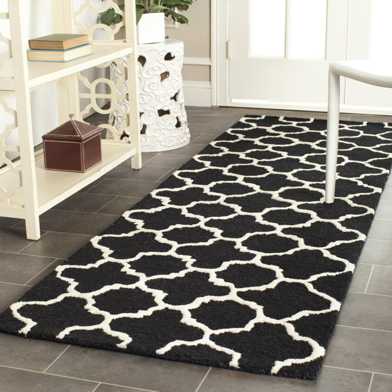 Cannen Hand Tufted Wool Geometric Rug, Runner 2'6" x 6'