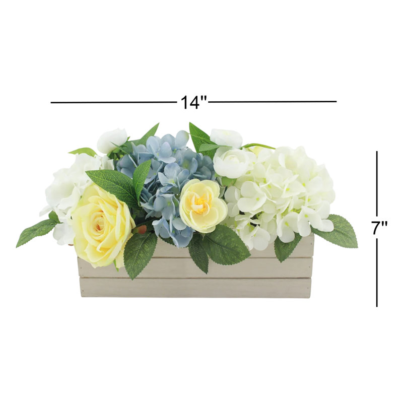 Arrangement de roses hydrangearanunculus